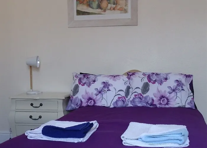 Sea Dogs 2* Scarborough