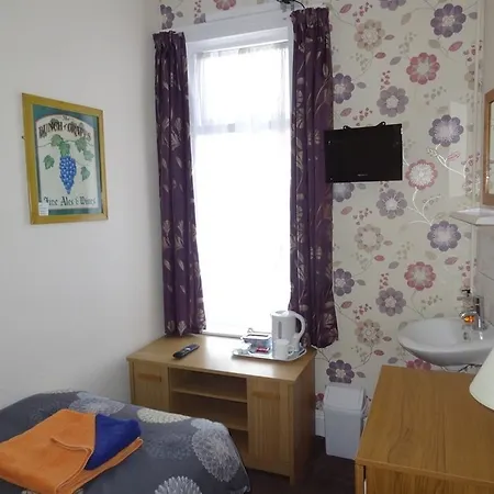 Sea Dogs Hotel